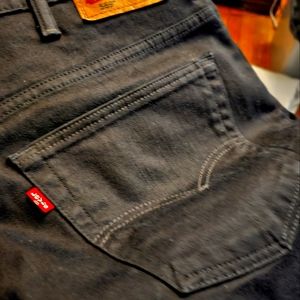 Levis 569 38 x 34 black brand new without tags